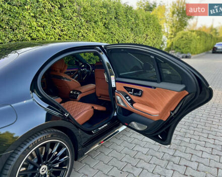 Черный Мерседес С Класс, объемом двигателя 3 л и пробегом 71 тыс. км за 119500 $, фото 42 на Automoto.ua