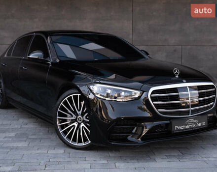 Черный Мерседес С Класс, объемом двигателя 3 л и пробегом 24 тыс. км за 145000 $, фото 2 на Automoto.ua