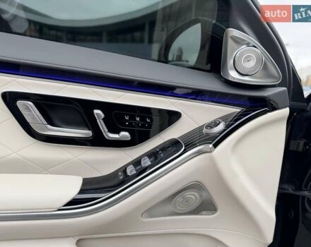 Чорний Мерседес С Клас, об'ємом двигуна 4 л та пробігом 38 тис. км за 134999 $, фото 21 на Automoto.ua