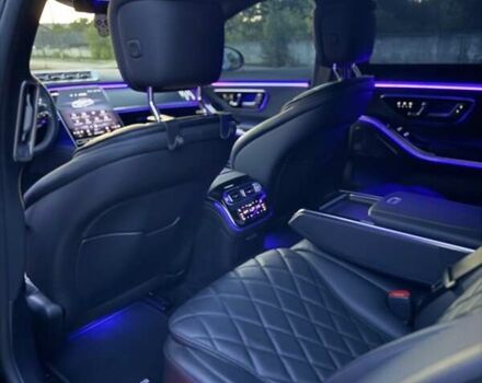 Чорний Мерседес С Клас, об'ємом двигуна 2.93 л та пробігом 75 тис. км за 91999 $, фото 22 на Automoto.ua