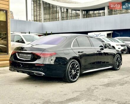 Чорний Мерседес С Клас, об'ємом двигуна 4 л та пробігом 38 тис. км за 134999 $, фото 12 на Automoto.ua