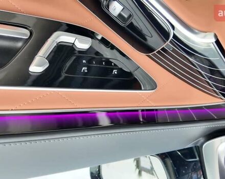 Черный Мерседес С Класс, объемом двигателя 3.98 л и пробегом 96 тыс. км за 92990 $, фото 19 на Automoto.ua