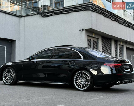 Черный Мерседес С Класс, объемом двигателя 3 л и пробегом 52 тыс. км за 135000 $, фото 24 на Automoto.ua