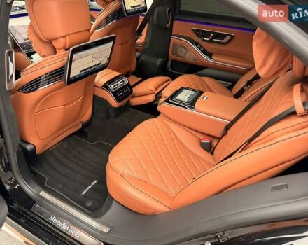 Чорний Мерседес С Клас, об'ємом двигуна 3.98 л та пробігом 62 тис. км за 129900 $, фото 68 на Automoto.ua