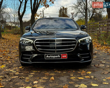 Черный Мерседес С Класс, объемом двигателя 3 л и пробегом 77 тыс. км за 125990 $, фото 1 на Automoto.ua