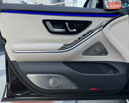 Черный Мерседес С Класс, объемом двигателя 3 л и пробегом 52 тыс. км за 135000 $, фото 53 на Automoto.ua