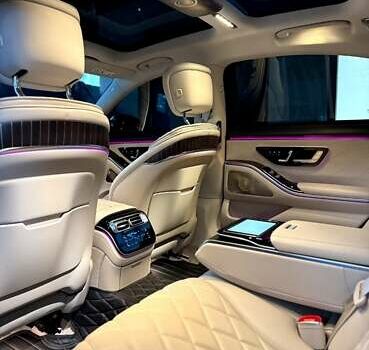 Черный Мерседес С Класс, объемом двигателя 3 л и пробегом 76 тыс. км за 130000 $, фото 10 на Automoto.ua