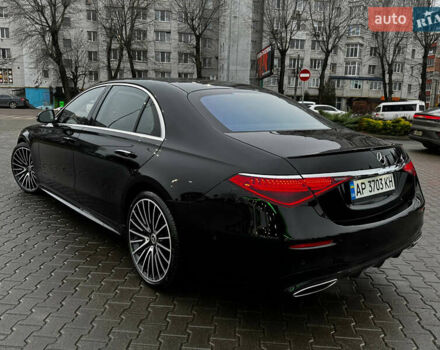 Черный Мерседес С Класс, объемом двигателя 3.98 л и пробегом 65 тыс. км за 97000 $, фото 3 на Automoto.ua