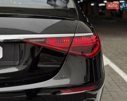 Черный Мерседес С Класс, объемом двигателя 4 л и пробегом 65 тыс. км за 105000 $, фото 14 на Automoto.ua