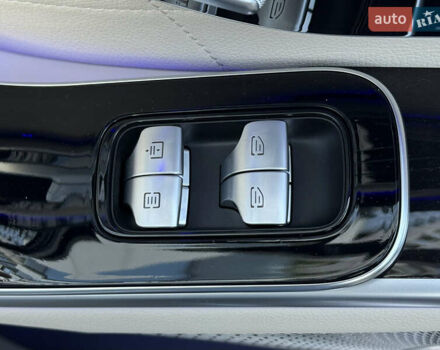 Черный Мерседес С Класс, объемом двигателя 3 л и пробегом 52 тыс. км за 135000 $, фото 65 на Automoto.ua