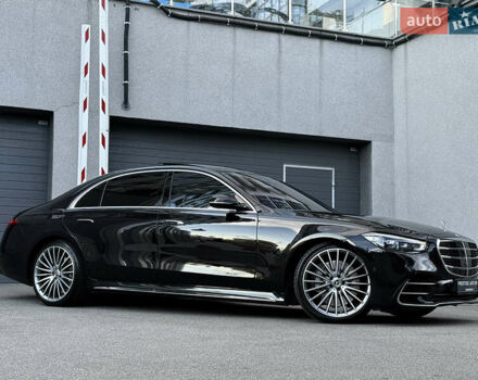 Черный Мерседес С Класс, объемом двигателя 3 л и пробегом 52 тыс. км за 135000 $, фото 4 на Automoto.ua