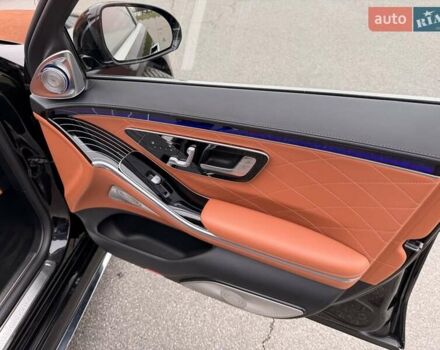 Чорний Мерседес С Клас, об'ємом двигуна 3.98 л та пробігом 62 тис. км за 129900 $, фото 58 на Automoto.ua