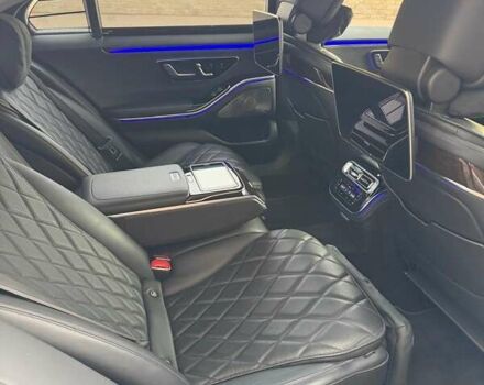 Чорний Мерседес С Клас, об'ємом двигуна 3 л та пробігом 64 тис. км за 139800 $, фото 18 на Automoto.ua