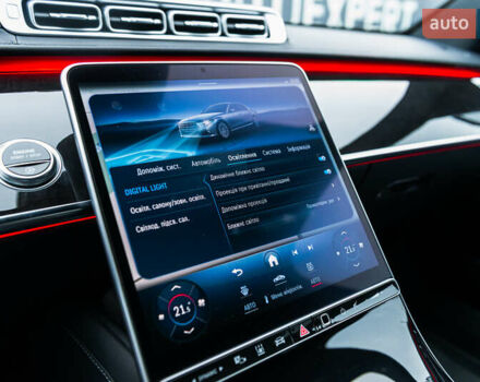 Чорний Мерседес С Клас, об'ємом двигуна 2.93 л та пробігом 98 тис. км за 105000 $, фото 44 на Automoto.ua