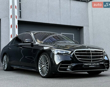 Черный Мерседес С Класс, объемом двигателя 3 л и пробегом 52 тыс. км за 135000 $, фото 11 на Automoto.ua
