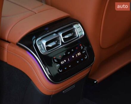 Чорний Мерседес С Клас, об'ємом двигуна 3 л та пробігом 102 тис. км за 98700 $, фото 78 на Automoto.ua