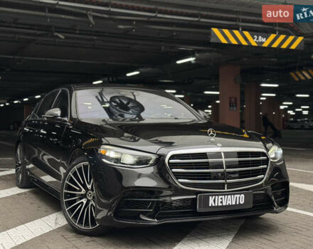 Черный Мерседес С Класс, объемом двигателя 4 л и пробегом 65 тыс. км за 105000 $, фото 4 на Automoto.ua