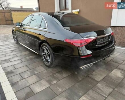 Чорний Мерседес С Клас, об'ємом двигуна 3 л та пробігом 64 тис. км за 139800 $, фото 2 на Automoto.ua