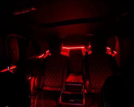 Черный Мерседес С Класс, объемом двигателя 3.98 л и пробегом 65 тыс. км за 97000 $, фото 18 на Automoto.ua