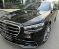 Чорний Мерседес С Клас, об'ємом двигуна 3 л та пробігом 65 тис. км за 100000 $, фото 3 на Automoto.ua