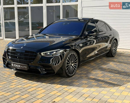 Черный Мерседес С Класс, объемом двигателя 3 л и пробегом 105 тыс. км за 95000 $, фото 7 на Automoto.ua