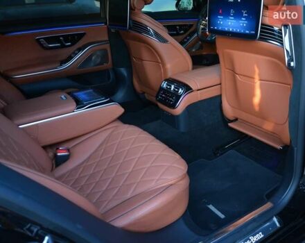 Чорний Мерседес С Клас, об'ємом двигуна 3 л та пробігом 102 тис. км за 98700 $, фото 73 на Automoto.ua