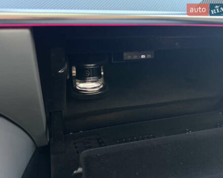 Черный Мерседес С Класс, объемом двигателя 3.98 л и пробегом 36 тыс. км за 110000 $, фото 25 на Automoto.ua