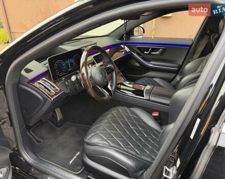 Чорний Мерседес С Клас, об'ємом двигуна 3 л та пробігом 64 тис. км за 139800 $, фото 16 на Automoto.ua