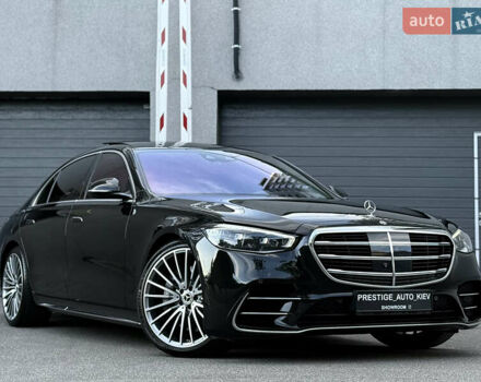Черный Мерседес С Класс, объемом двигателя 3 л и пробегом 52 тыс. км за 130000 $, фото 2 на Automoto.ua