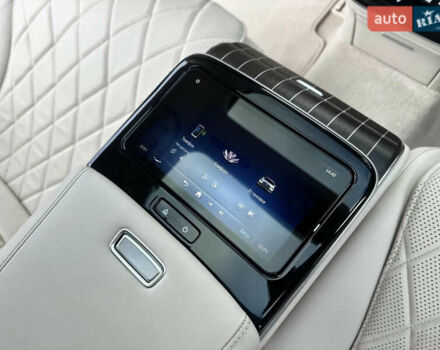 Чорний Мерседес С Клас, об'ємом двигуна 3.5 л та пробігом 81 тис. км за 99000 $, фото 18 на Automoto.ua