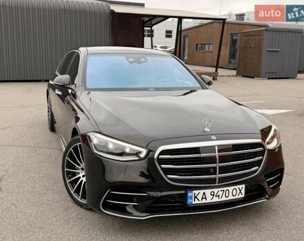 Чорний Мерседес С Клас, об'ємом двигуна 3.98 л та пробігом 62 тис. км за 129900 $, фото 1 на Automoto.ua