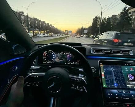 Чорний Мерседес С Клас, об'ємом двигуна 2.93 л та пробігом 75 тис. км за 91999 $, фото 5 на Automoto.ua