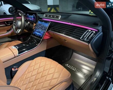 Черный Мерседес С Класс, объемом двигателя 3.98 л и пробегом 66 тыс. км за 124000 $, фото 34 на Automoto.ua