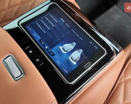 Черный Мерседес С Класс, объемом двигателя 3.98 л и пробегом 96 тыс. км за 92990 $, фото 20 на Automoto.ua