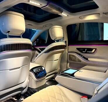 Черный Мерседес С Класс, объемом двигателя 3 л и пробегом 76 тыс. км за 130000 $, фото 9 на Automoto.ua