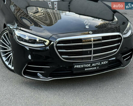 Черный Мерседес С Класс, объемом двигателя 3 л и пробегом 52 тыс. км за 130000 $, фото 5 на Automoto.ua