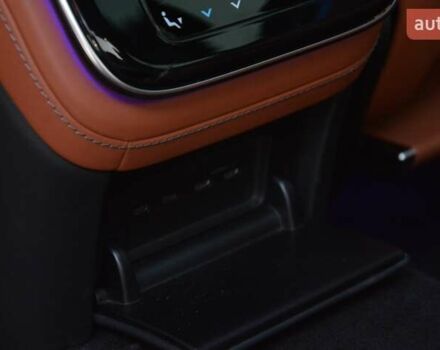 Чорний Мерседес С Клас, об'ємом двигуна 3 л та пробігом 102 тис. км за 98700 $, фото 82 на Automoto.ua