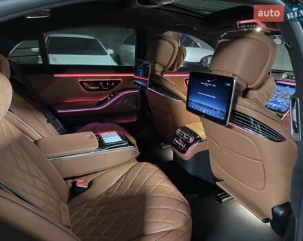 Черный Мерседес С Класс, объемом двигателя 3.98 л и пробегом 66 тыс. км за 124000 $, фото 30 на Automoto.ua