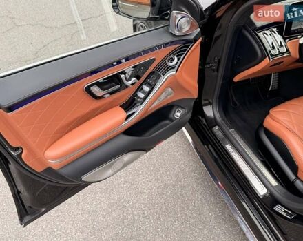 Чорний Мерседес С Клас, об'ємом двигуна 3.98 л та пробігом 62 тис. км за 129900 $, фото 89 на Automoto.ua