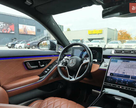 Черный Мерседес С Класс, объемом двигателя 3.98 л и пробегом 96 тыс. км за 92990 $, фото 11 на Automoto.ua