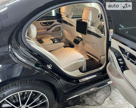 Черный Мерседес С Класс, объемом двигателя 3 л и пробегом 104 тыс. км за 88800 $, фото 4 на Automoto.ua