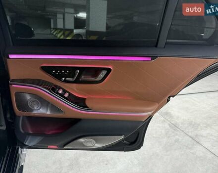 Черный Мерседес С Класс, объемом двигателя 3.98 л и пробегом 66 тыс. км за 124000 $, фото 28 на Automoto.ua