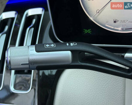 Черный Мерседес С Класс, объемом двигателя 3 л и пробегом 52 тыс. км за 130000 $, фото 80 на Automoto.ua