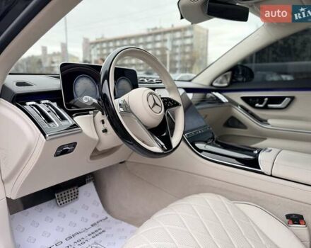Чорний Мерседес С Клас, об'ємом двигуна 4 л та пробігом 38 тис. км за 134999 $, фото 16 на Automoto.ua