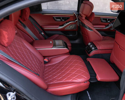 Черный Мерседес С Класс, объемом двигателя 3 л и пробегом 24 тыс. км за 145000 $, фото 23 на Automoto.ua