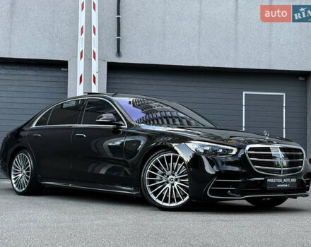 Черный Мерседес С Класс, объемом двигателя 3 л и пробегом 52 тыс. км за 130000 $, фото 3 на Automoto.ua