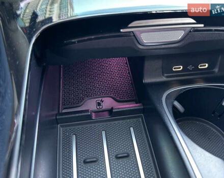 Чорний Мерседес С Клас, об'ємом двигуна 3 л та пробігом 52 тис. км за 135000 $, фото 94 на Automoto.ua