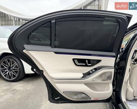 Чорний Мерседес С Клас, об'ємом двигуна 4 л та пробігом 38 тис. км за 134999 $, фото 23 на Automoto.ua