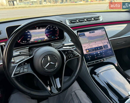 Черный Мерседес С Класс, объемом двигателя 3.98 л и пробегом 36 тыс. км за 110000 $, фото 22 на Automoto.ua