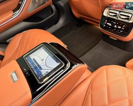 Чорний Мерседес С Клас, об'ємом двигуна 3.98 л та пробігом 62 тис. км за 129900 $, фото 62 на Automoto.ua